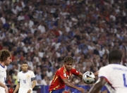 雷速体育- 梅西新赛季技艺秀让对手无奈让球迷至嗨 